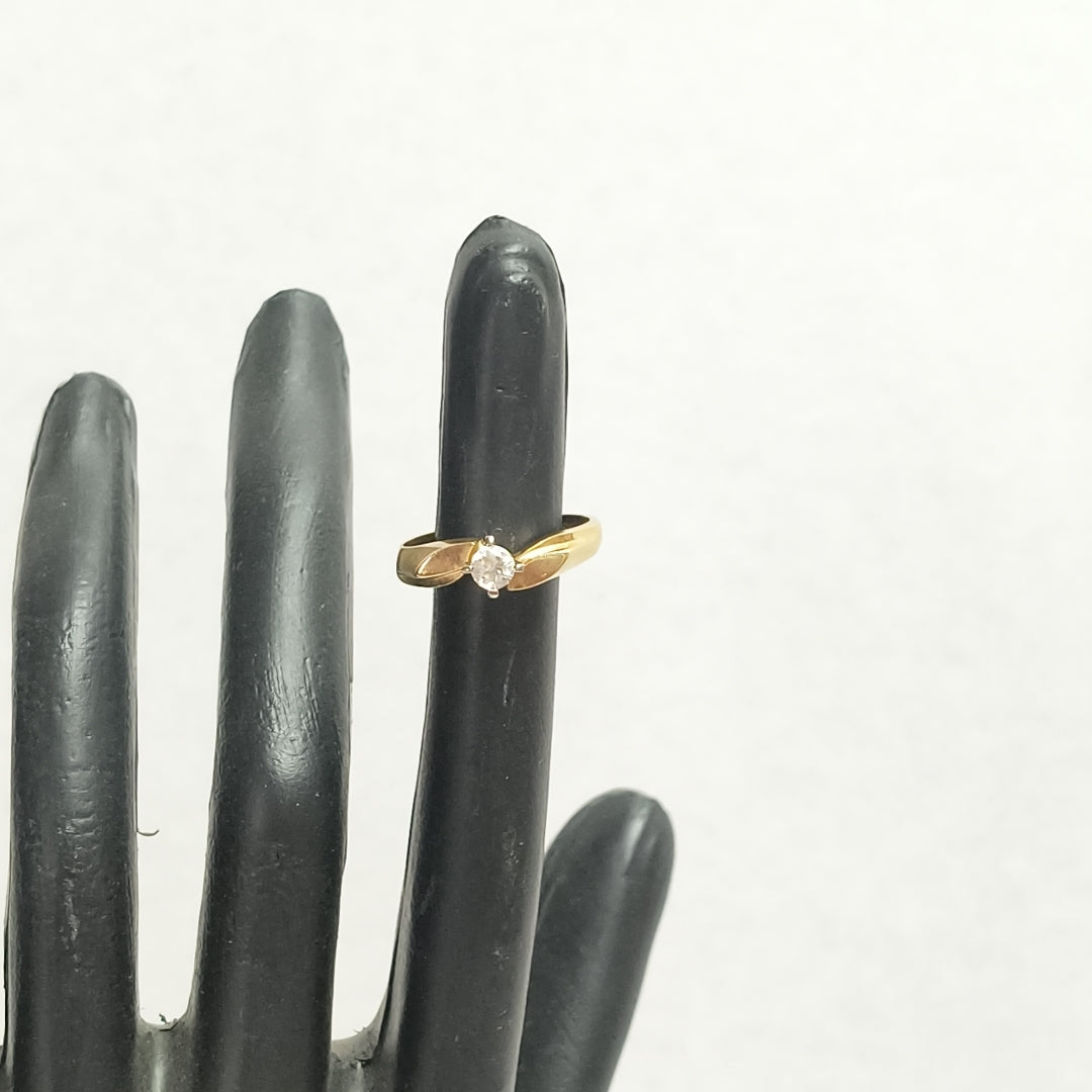 SOLITARIO ORO 14 K 3.9 GRMS (SEMINUEVO)