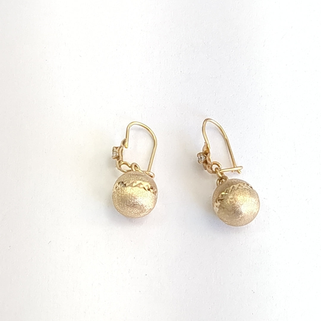 ARETES PAR ORO 8 K 2,70 GRMS (SEMINUEVO)