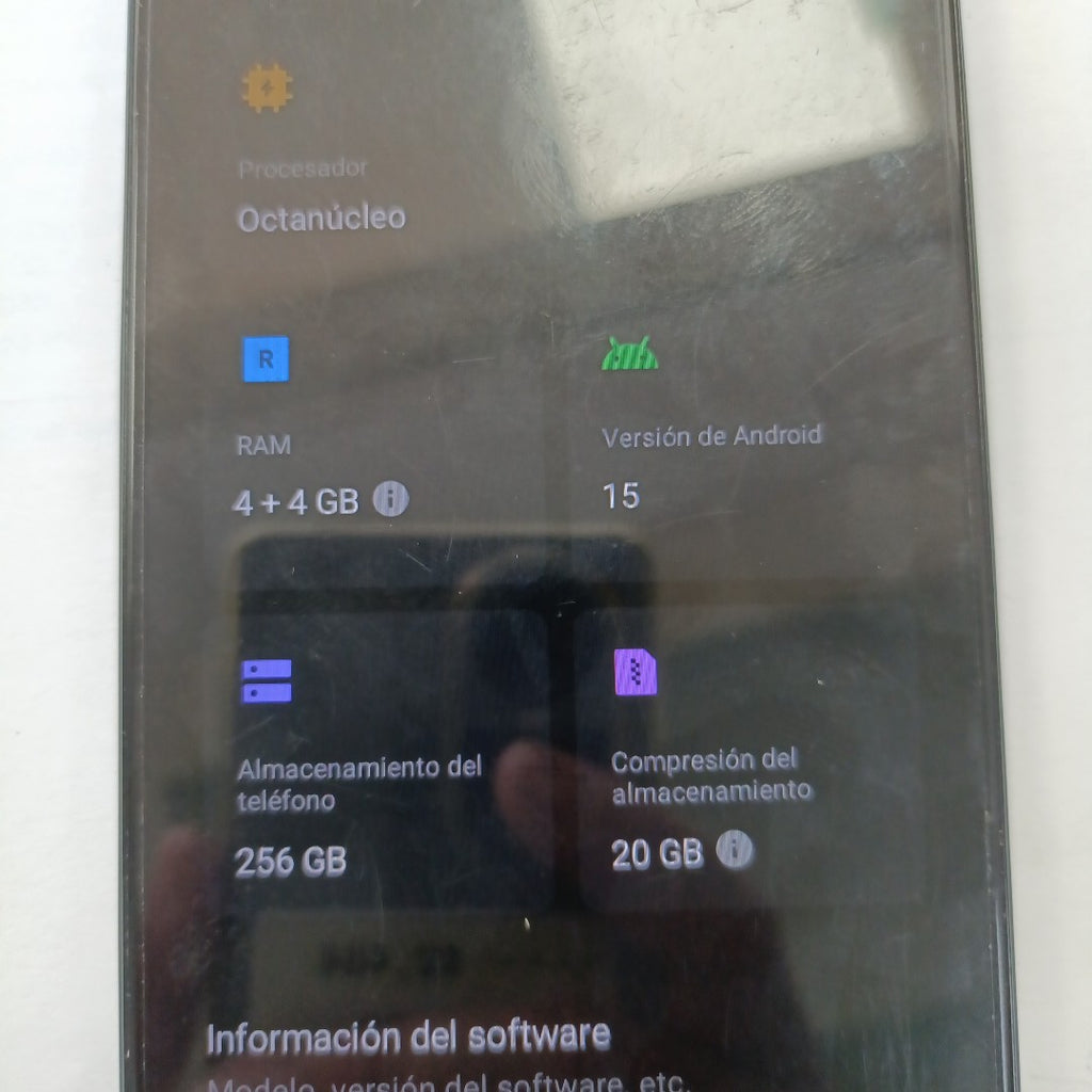 CELULAR VIVO Y04 V2430 (2025) 256 GB 4 GB RAM (SEMINUEVO)
