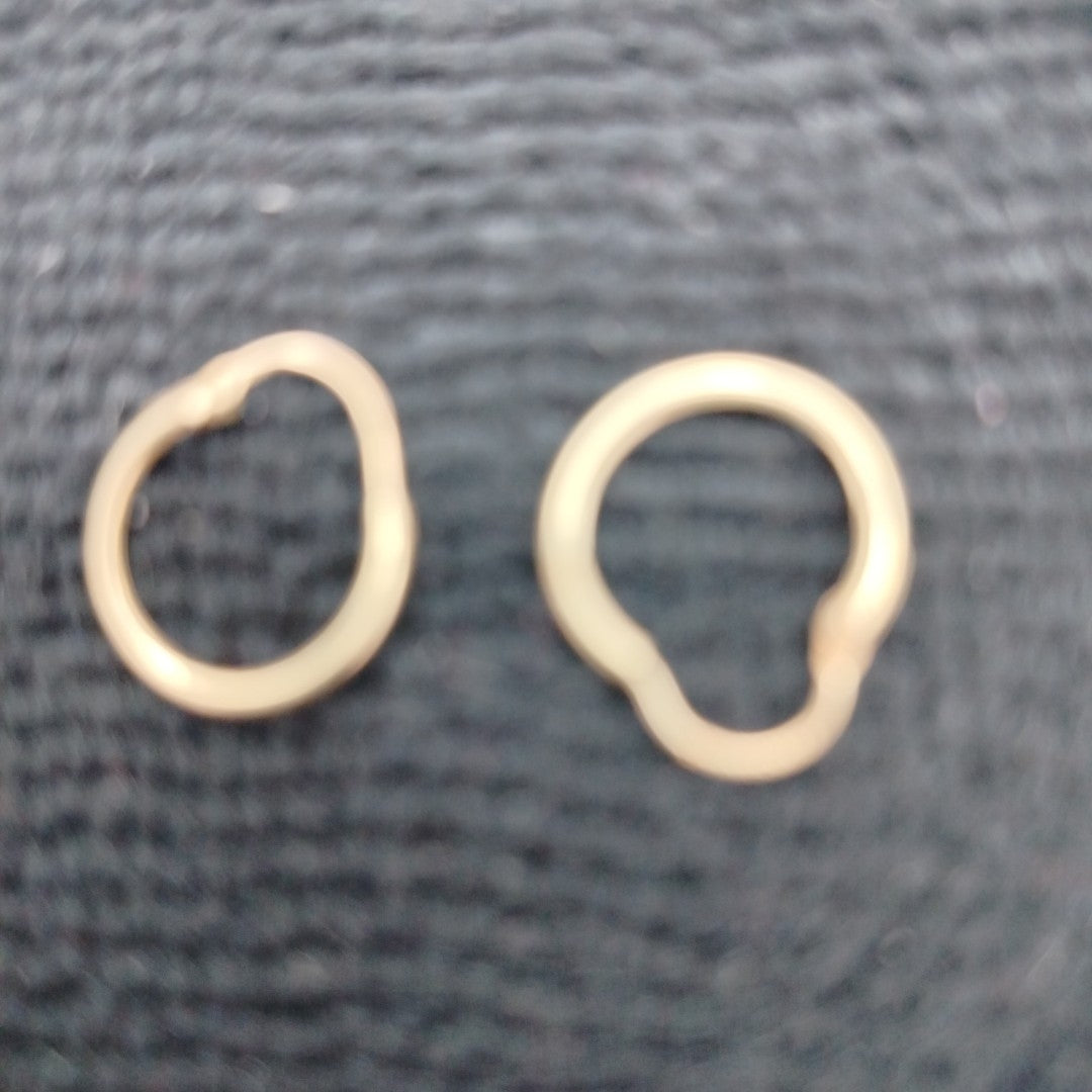 BROQUELES PAR ORO 10 K 0.3 GRMS (SEMINUEVO)