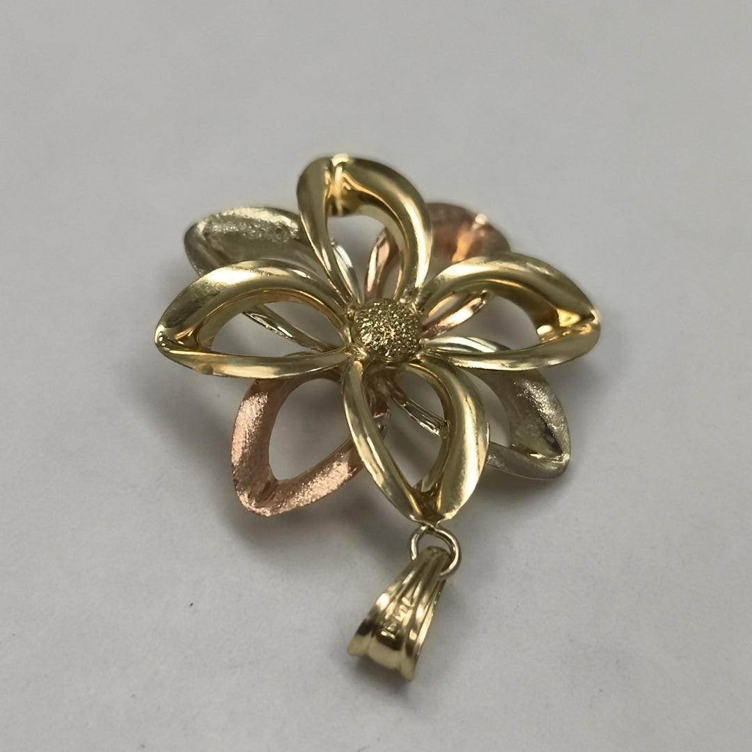DIJE ORO COMBINADO 14 K 2.7 GRMS (SEMINUEVO)