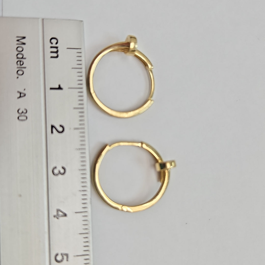 ARRACADAS PAR ORO 14 K 3.2 GRMS (SEMINUEVO)