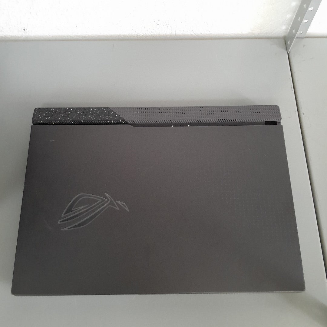 LAPTOP ASUS ROG STRIX G15 G513RC-HN091W (2023) 512 GB SSD 16 GB RAM (SEMINUEVO)