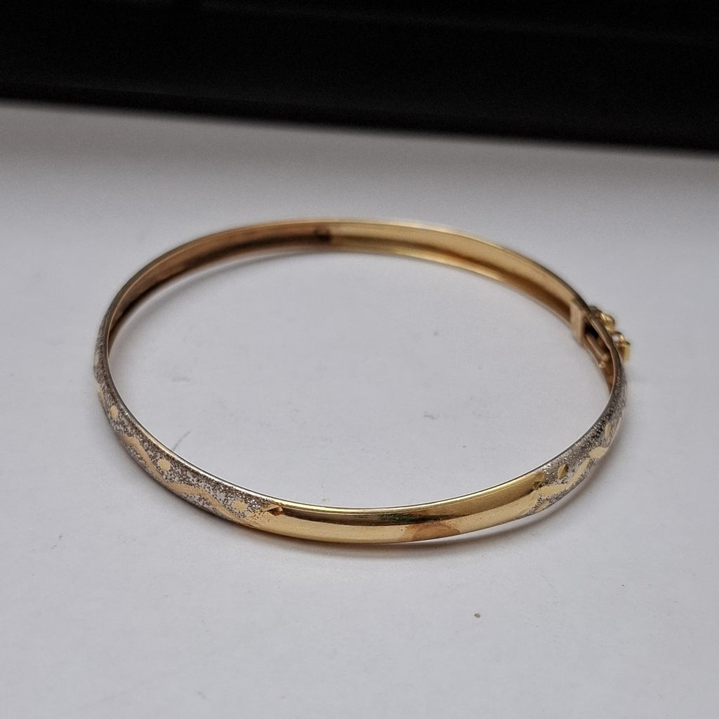 PULSERA RIGIDA ORO 14 K 5,40 GRMS (SEMINUEVO)