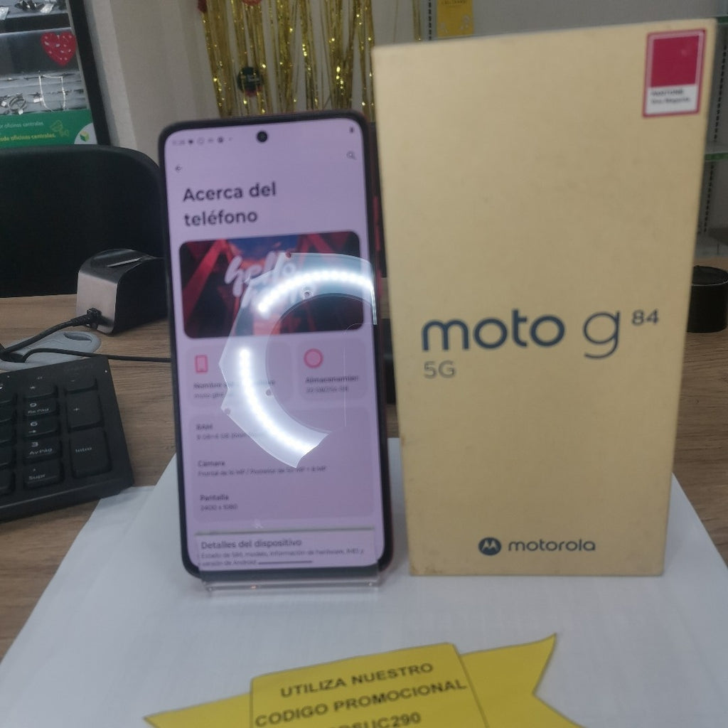 CELULAR MOTOROLA MOTO G84 XT2347-2 (2023) 256 GB 8 GB RAM (SEMINUEVO)
