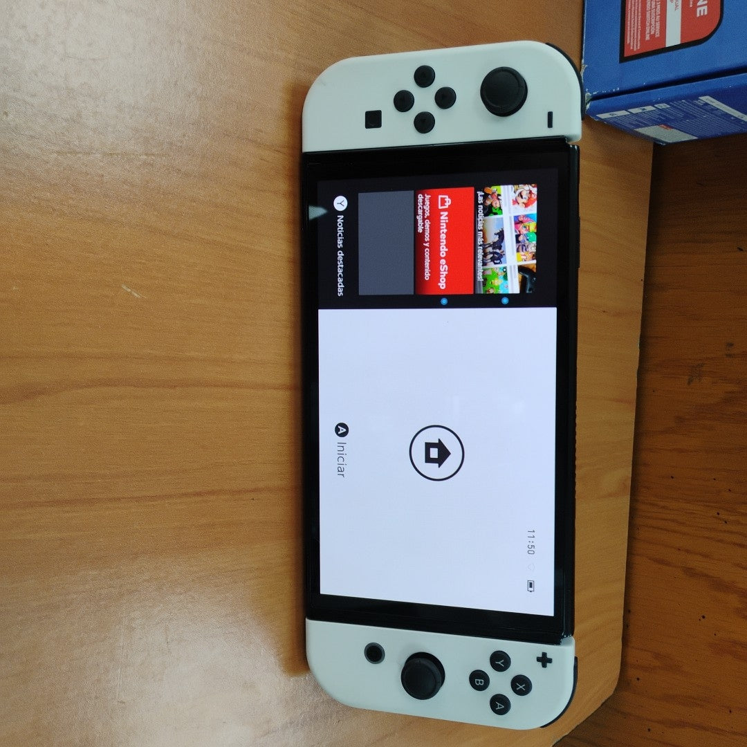 CONSOLA DE VIDEOJUEGO NINTENDO SWITCH OLED 64 GB (SEMINUEVO)