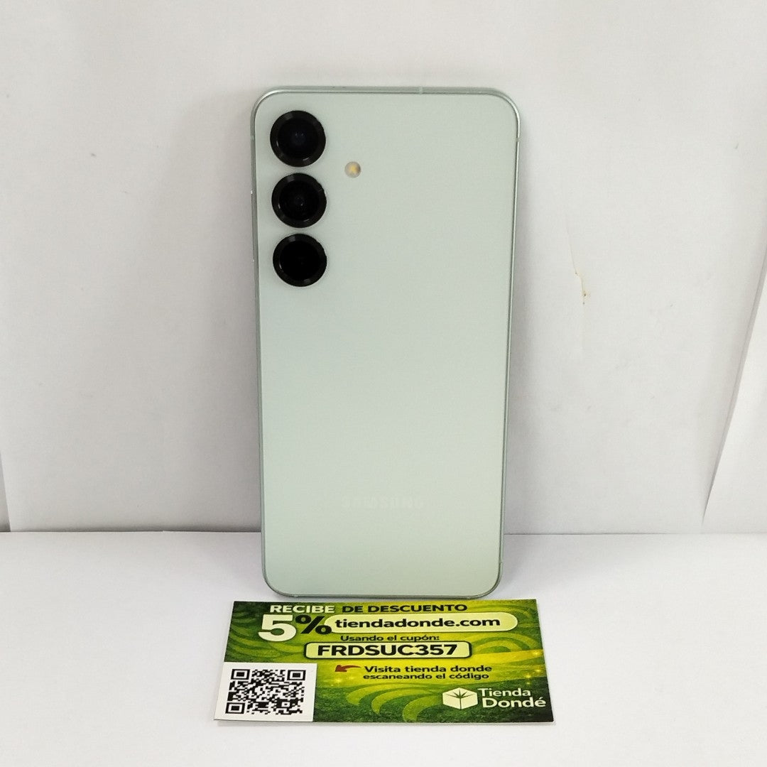 CELULAR SAMSUNG GALAXY S25 SM-S931B (2025) 256 GB 12 GB RAM (SEMINUEVO)