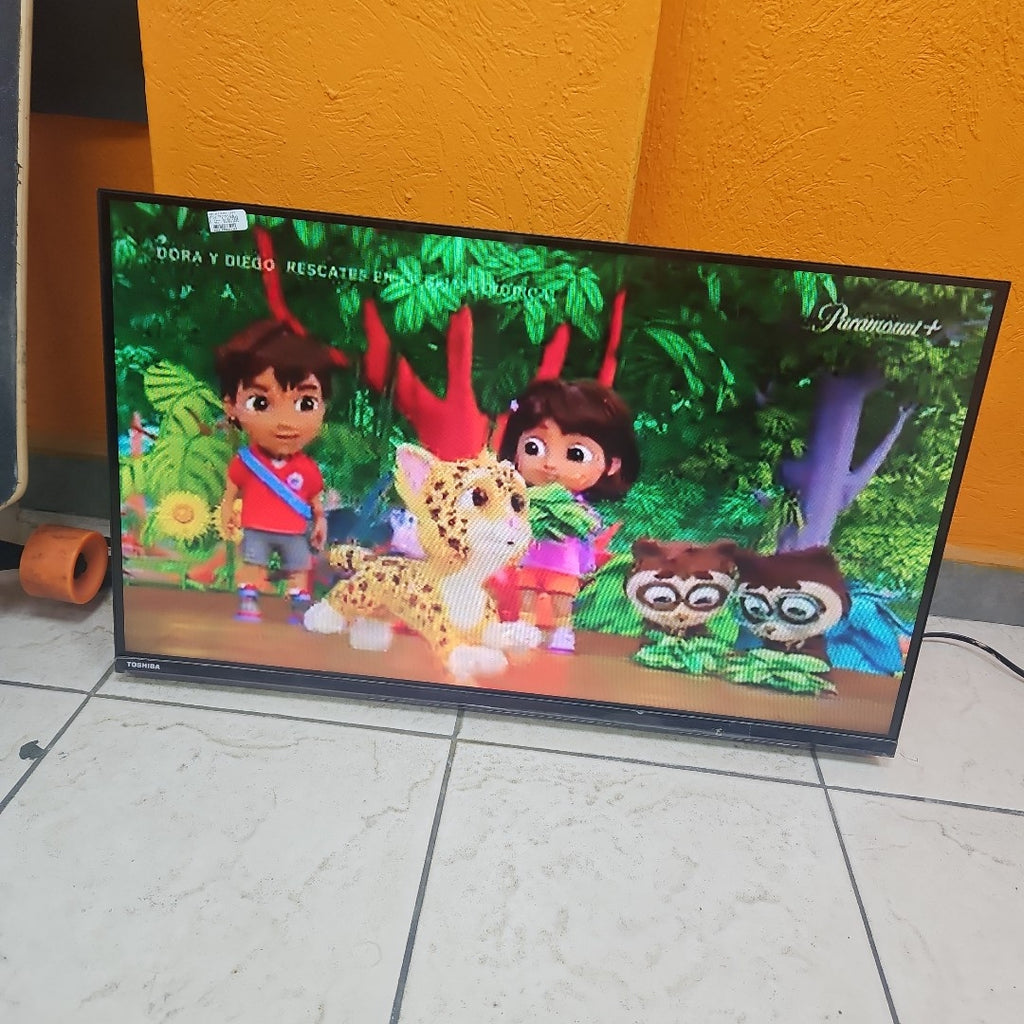 PANTALLA TOSHIBA 32V35LM (2023) 32" LED (SEMINUEVO)