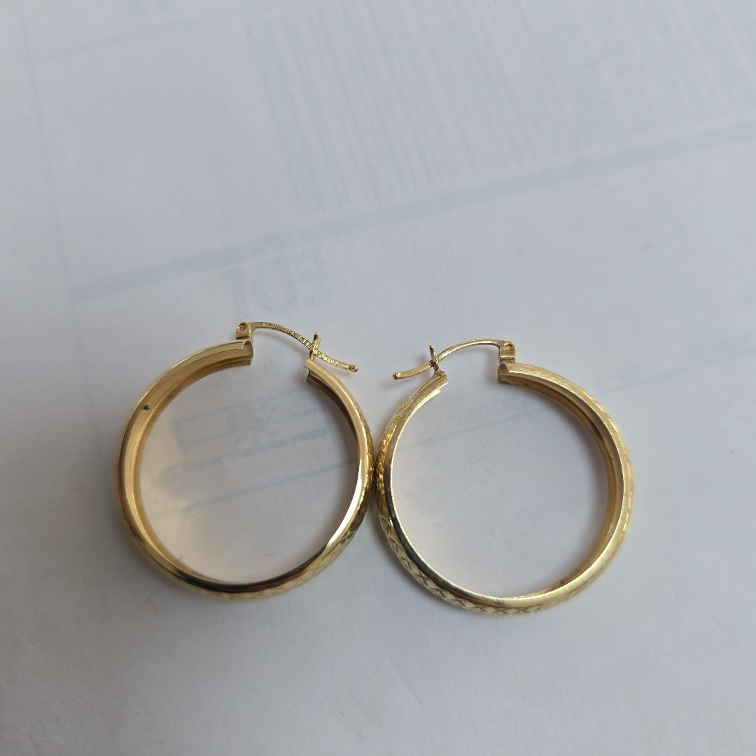 ARRACADAS PAR ORO 10 K 3.2 GRMS (SEMINUEVO)