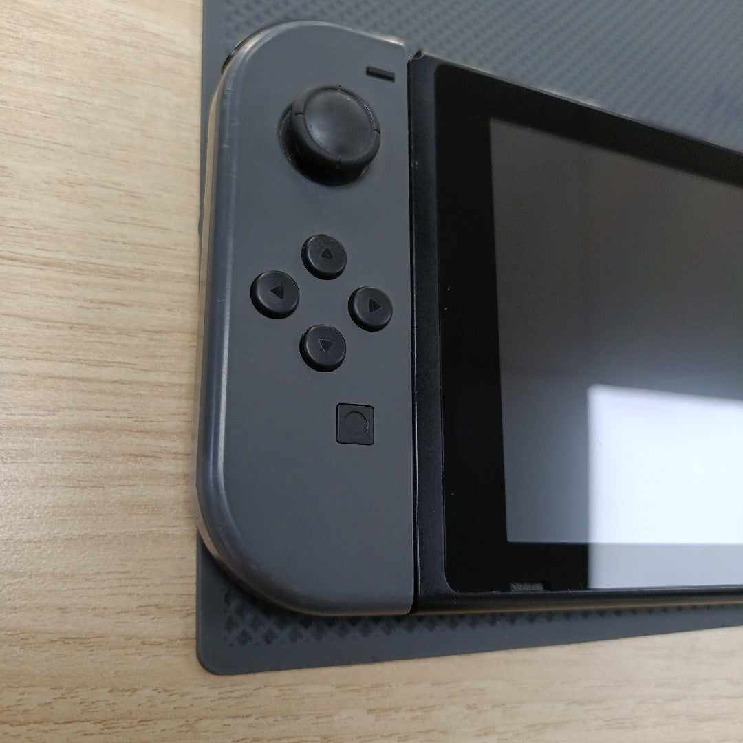 CONSOLA DE VIDEOJUEGO NINTENDO SWITCH 32 GB (SEMINUEVO)