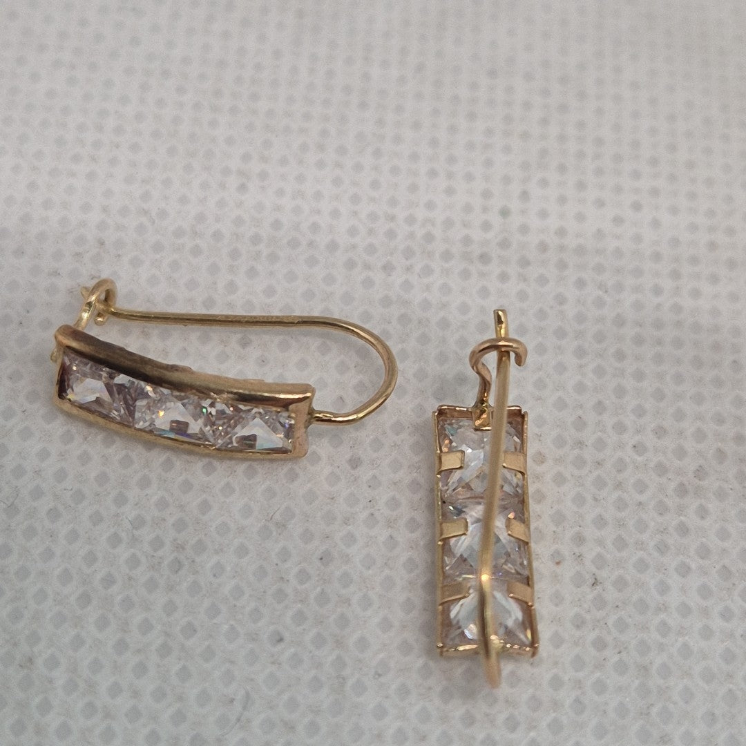 ARETES PAR ORO 10 K 1,30 GRMS (SEMINUEVO)