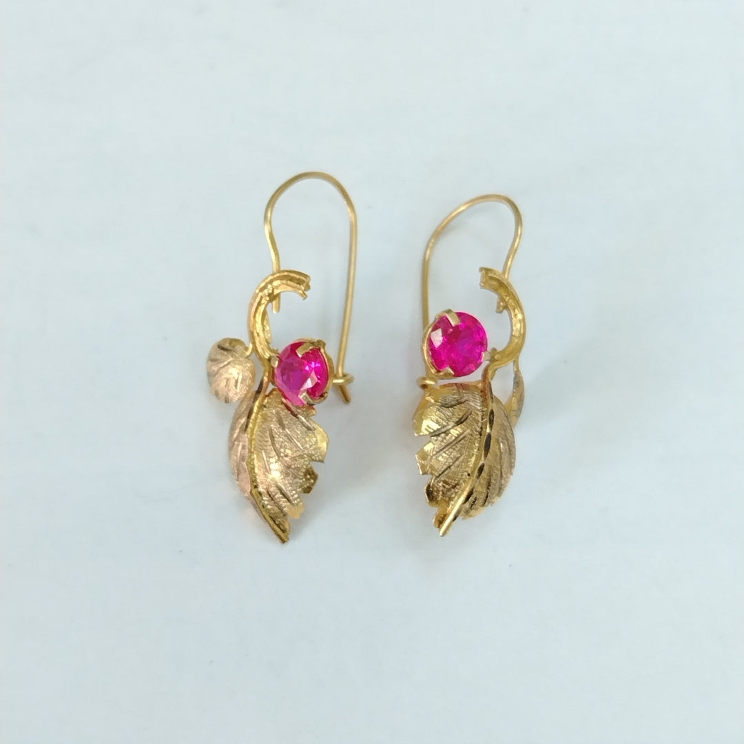 ARETES PAR ORO 8 K 1.8 GRMS (SEMINUEVO)