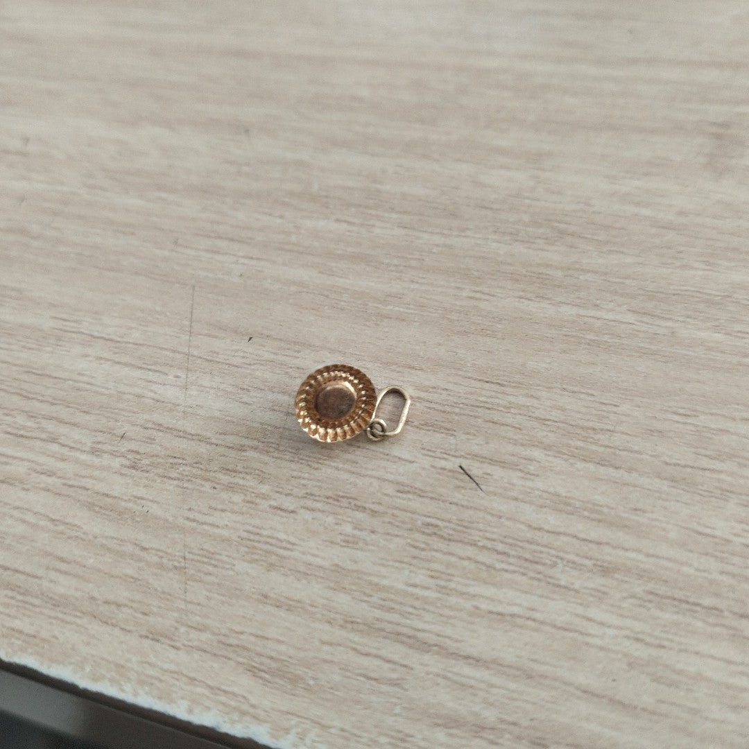 DIJE ORO 10 K 0.7 GRMS (SEMINUEVO)