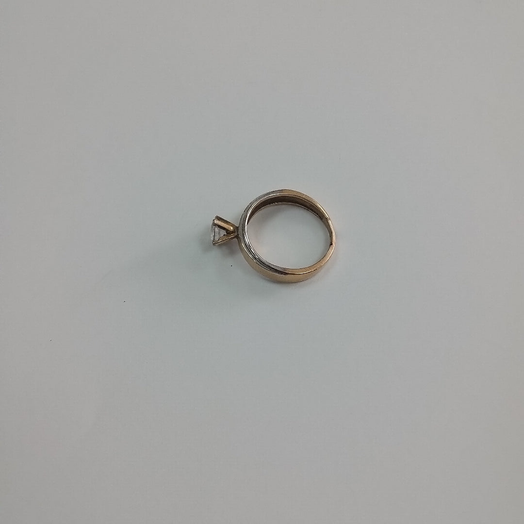 SOLITARIO ORO 14 K 2.8 GRMS (SEMINUEVO)
