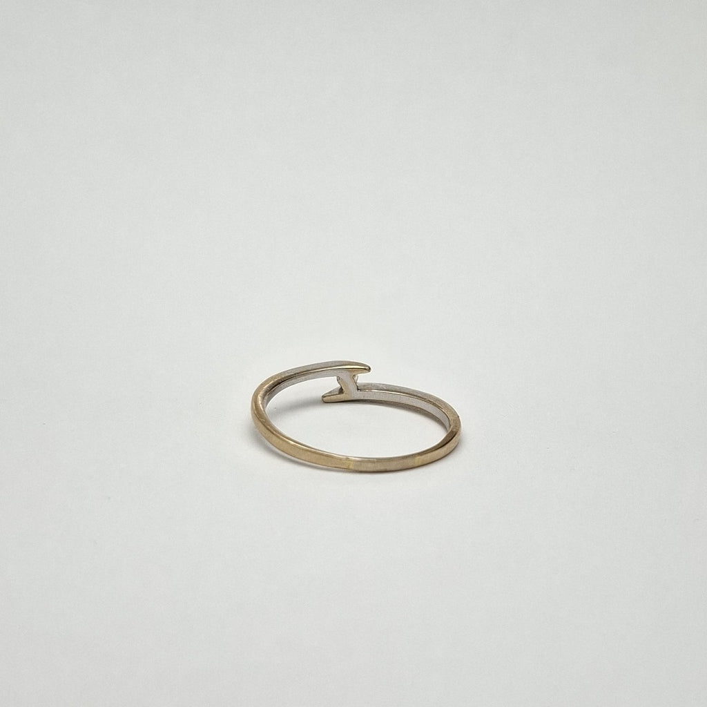 ANILLITO ORO BLANCO 18 K 1.6 GRMS (SEMINUEVO)