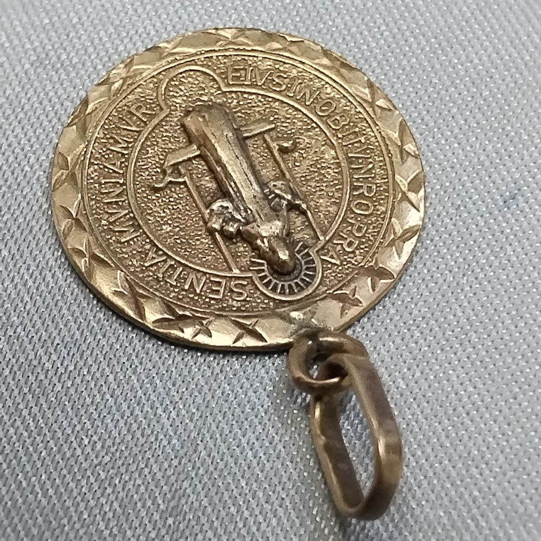 DIJE ORO 10 K 1.8 GRMS (SEMINUEVO)