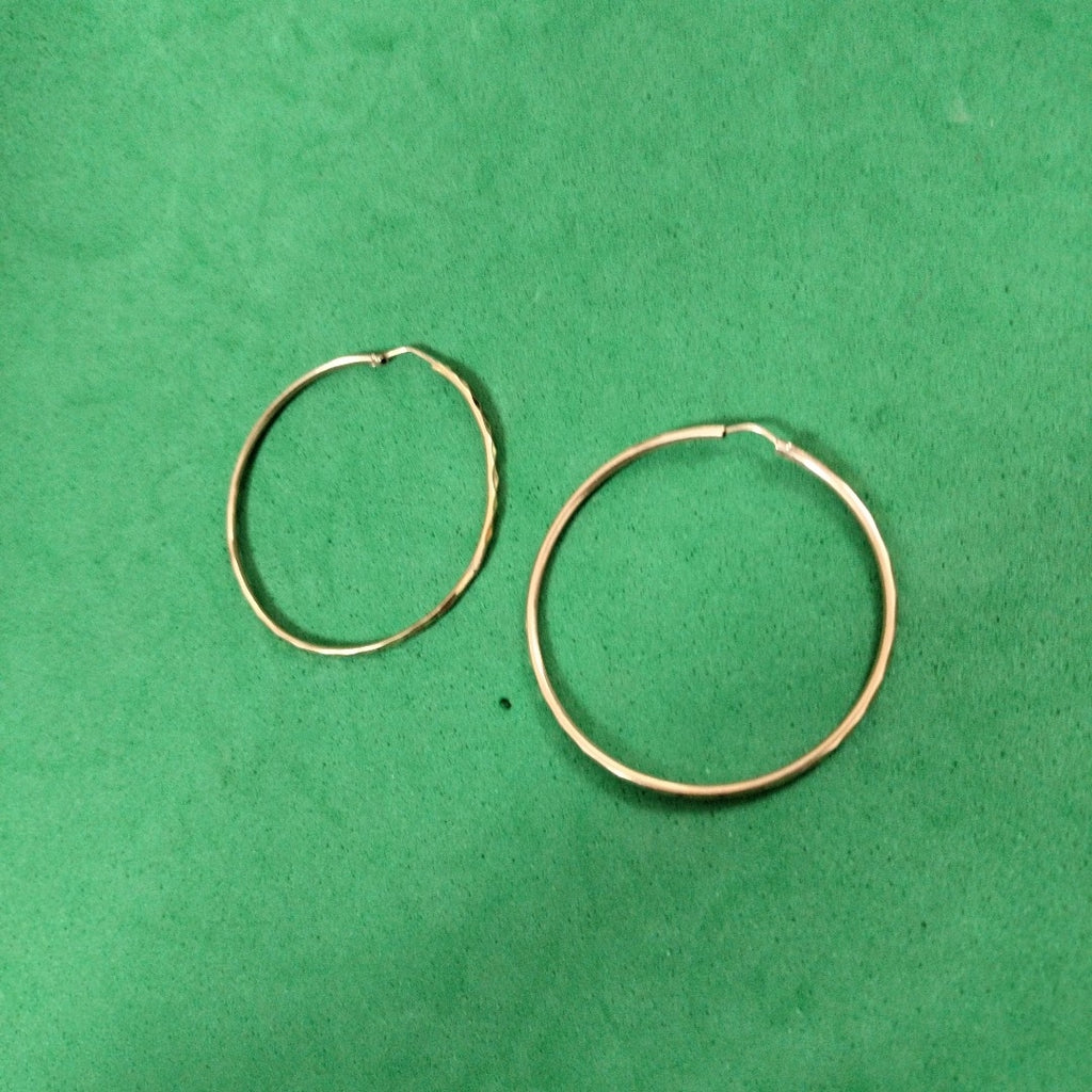 ARRACADAS PAR ORO 8 K 3.2 GRMS (SEMINUEVO)