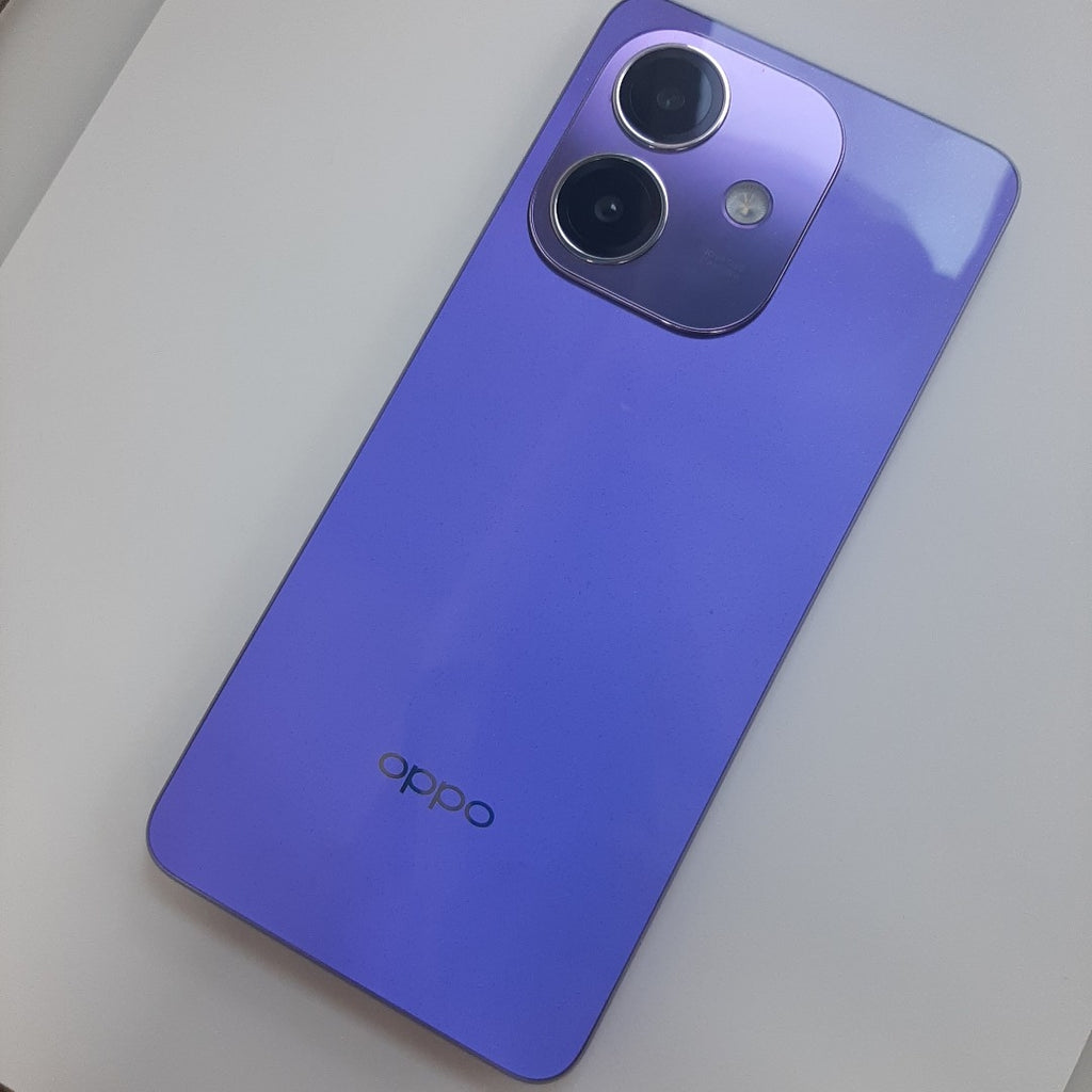 CELULAR OPPO A40 CPH2669 (2024) 256 GB 4 GB RAM (SEMINUEVO)