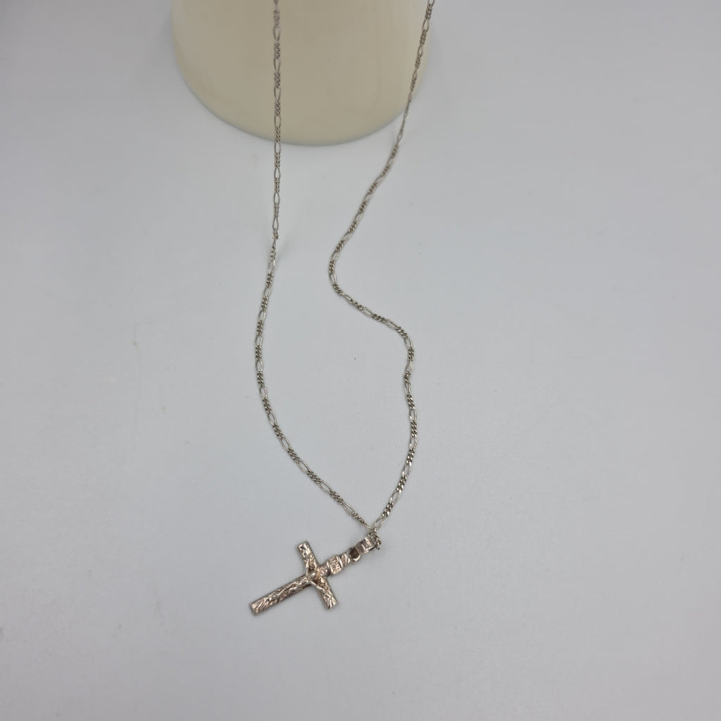 CADENA,CRUCIFIJO PLATA 3,00 GRMS (SEMINUEVO)