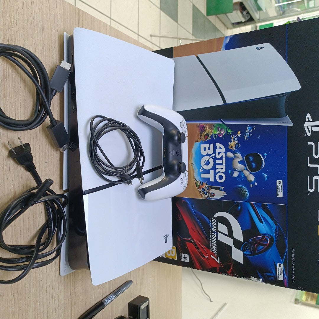 CONSOLA DE VIDEOJUEGO SONY PS5 SLIM DIGITAL 1 TB SSD (SEMINUEVO)