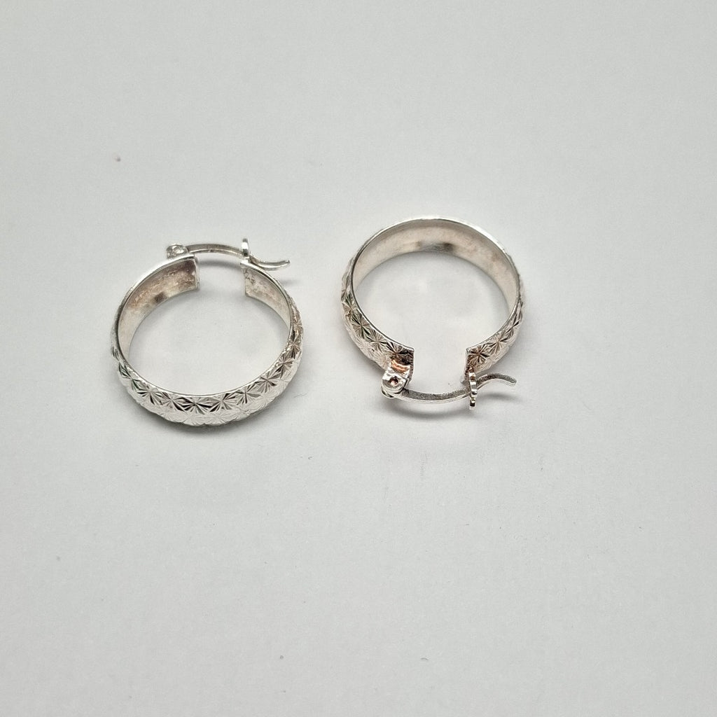 PAR ARRACADAS FACETADAS PLATA .925 3.5 GR (NUEVO)