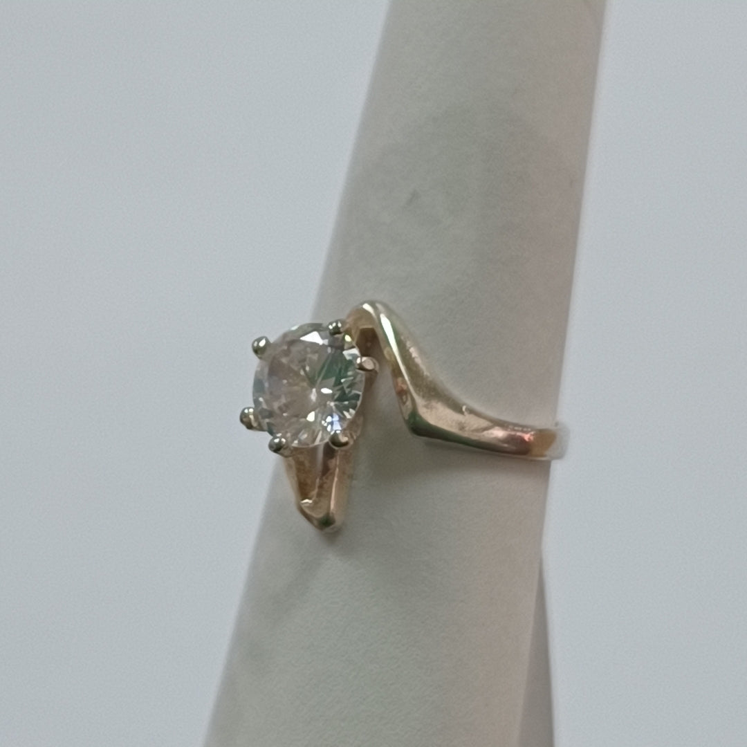 ANILLITO, SOLITARIO PLATA 2.4 GRMS (SEMINUEVO)
