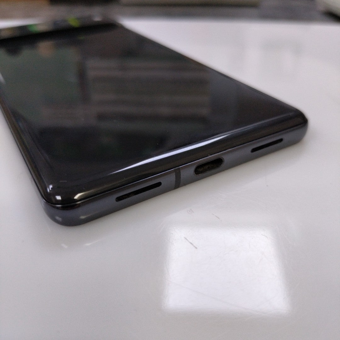 CELULAR GOOGLE PIXEL 7 PRO (2022) 512 GB 12 GB RAM (SEMINUEVO)