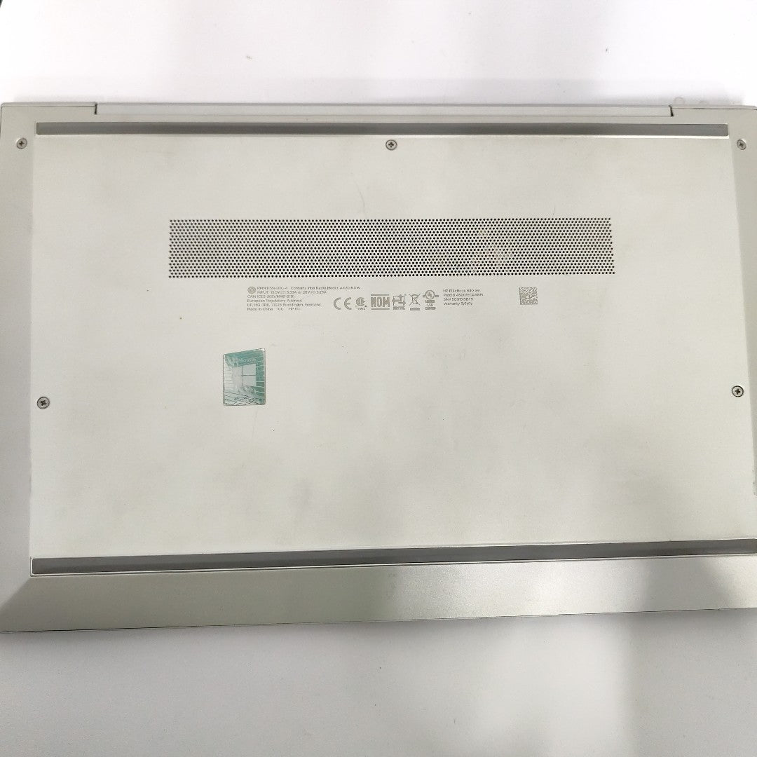 LAPTOP HP ELITEBOOK 840 G8 (2023) 256 GB SSD 16 GB RAM (SEMINUEVO)