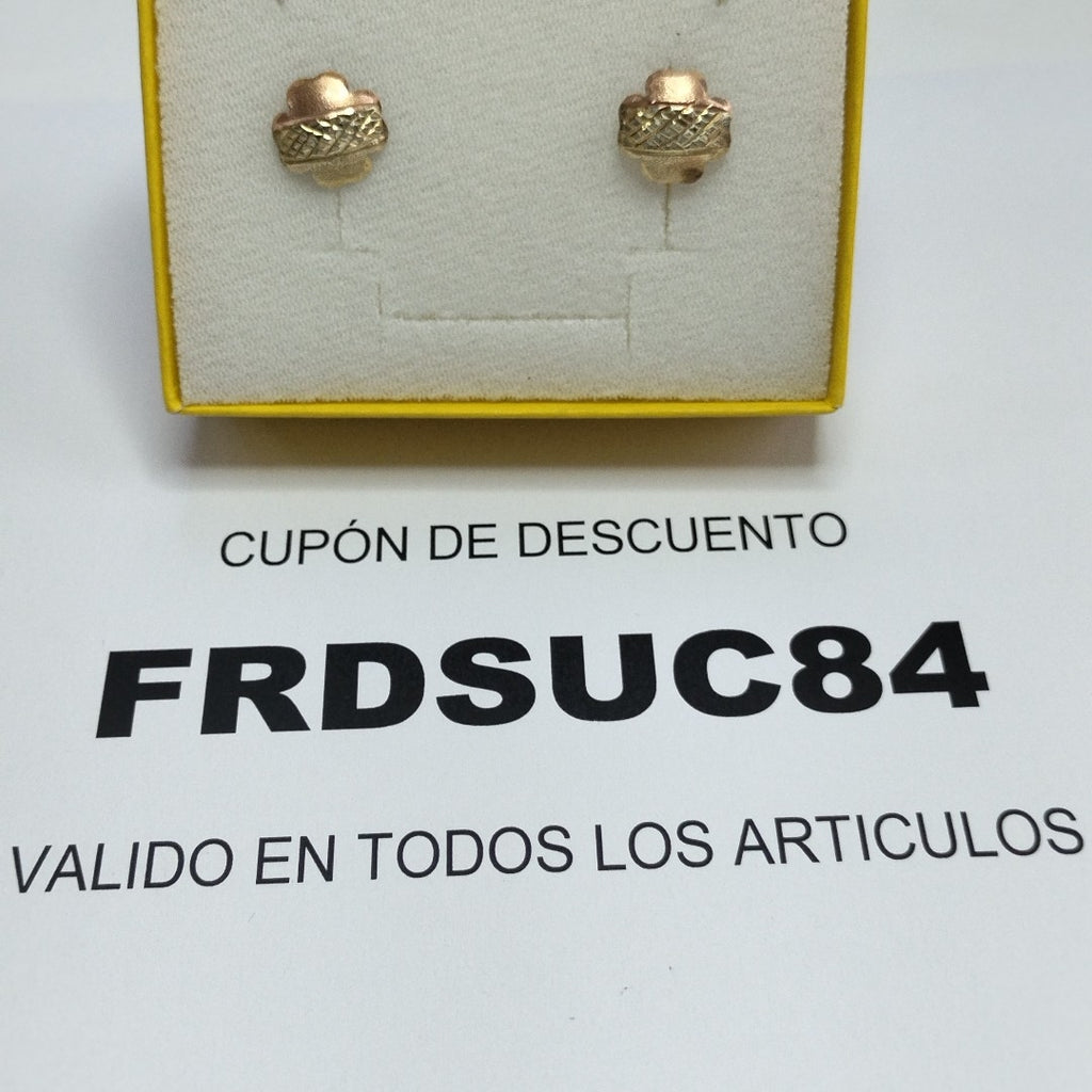 BROQUELES PAR ORO COMBINADO 14 K 1,40 GRMS (SEMINUEVO)
