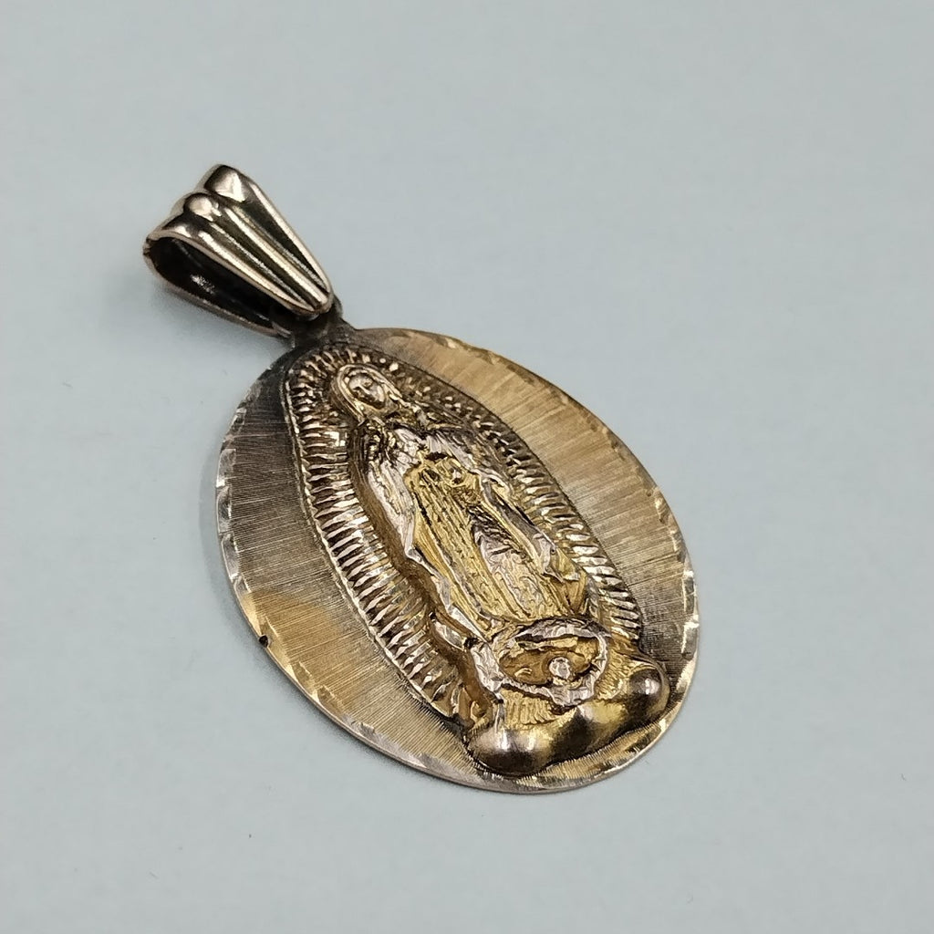 DIJE,MEDALLA RELIGIOSA ORO 8 K 5,00 GRMS (SEMINUEVO)