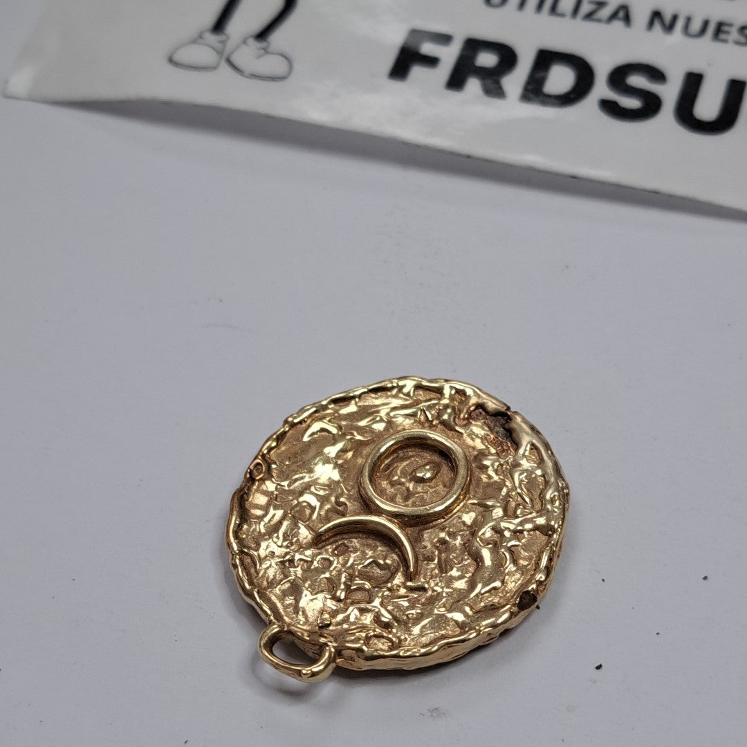 DIJE ORO 14 K 14.4 GRMS (SEMINUEVO)