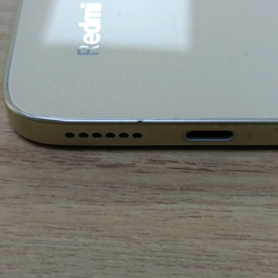 CELULAR XIAOMI REDMI 13 24049RN28L (2024) 256 GB 8 GB RAM (SEMINUEVO)