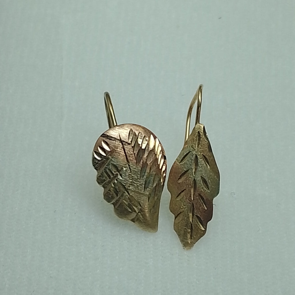 ARETES PAR ORO, ORO COMBINADO 10 K 0.9 GRMS (SEMINUEVO)