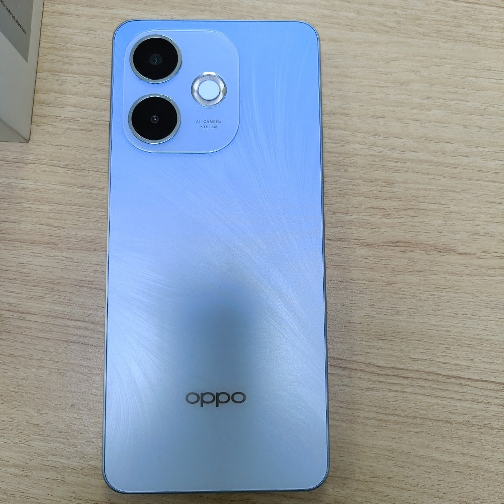 CELULAR OPPO A5 PRO CPH2711 (2025) 256 GB 8 GB RAM (SEMINUEVO)