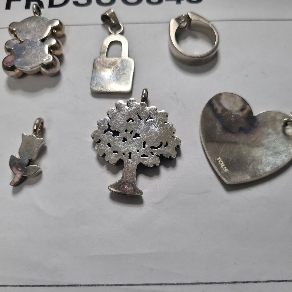 ANILLO, DIJE PLATA 42.8 GRMS (SEMINUEVO)