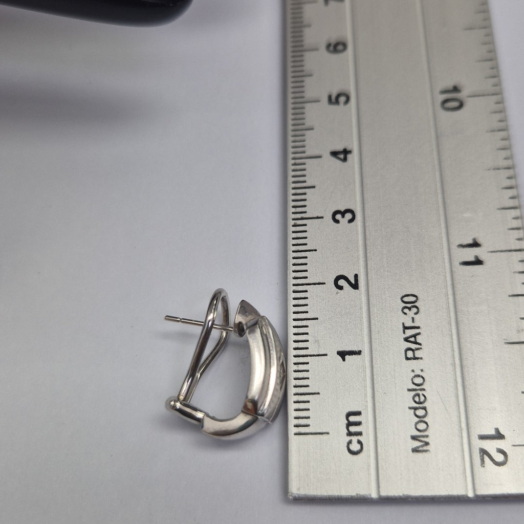 ARETES PAR ORO BLANCO 14 K 7,80 GRMS (SEMINUEVO)