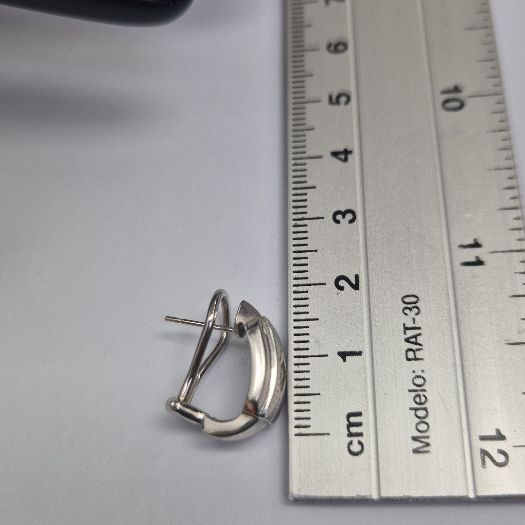 ARETES PAR ORO BLANCO 14 K 7,80 GRMS (SEMINUEVO)