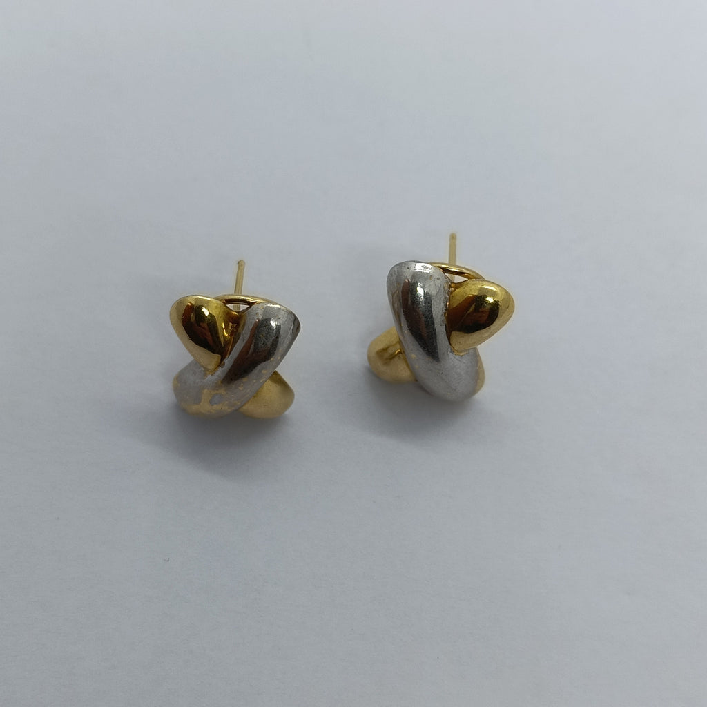 ARETES PAR ORO 14 K 4.7 GRMS (SEMINUEVO)