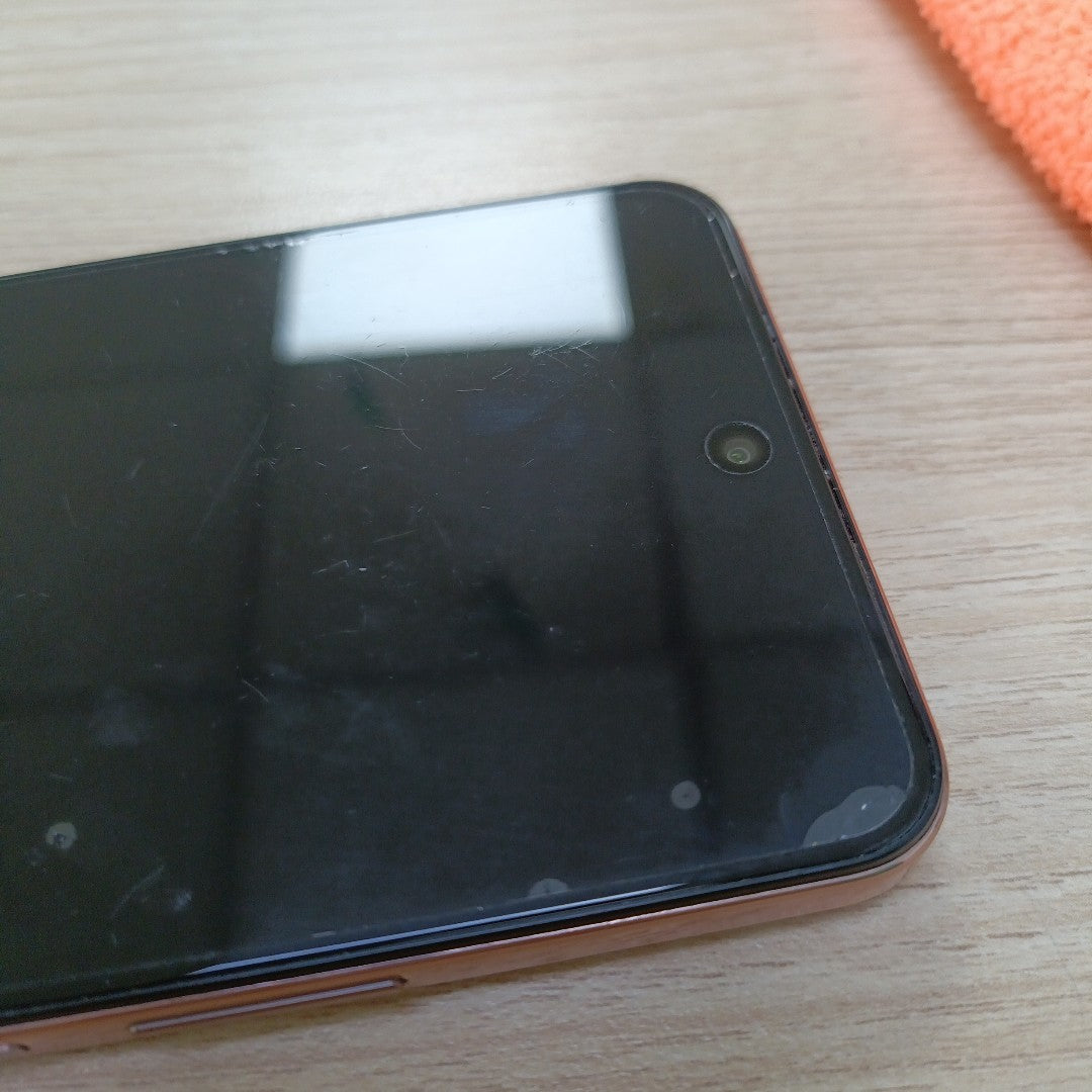 CELULAR VIVO Y28 V2352 256 GB 8 GB RAM (SEMINUEVO)