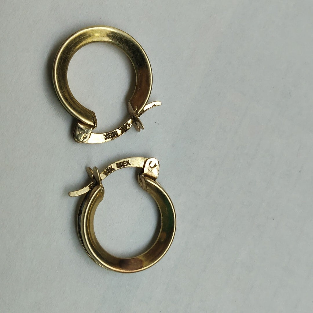 ARRACADAS PAR ORO 14 K 1.9 GRMS (SEMINUEVO)