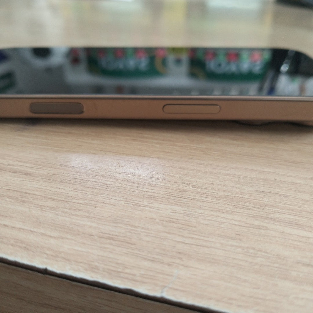CELULAR APPLE IPHONE 16 PRO A3292 (2024) 128 GB 8 GB RAM