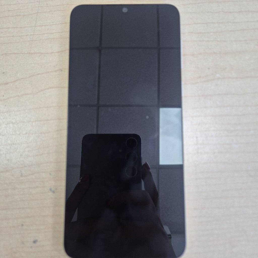 CELULAR MOTOROLA MOTO E13 XT2345-2 64 GB 2 GB RAM (SEMINUEVO)