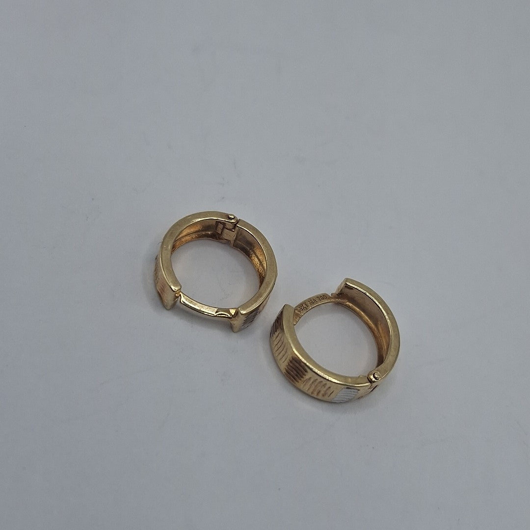 ARETES PAR ORO 14 K 1.5 GRMS (SEMINUEVO)