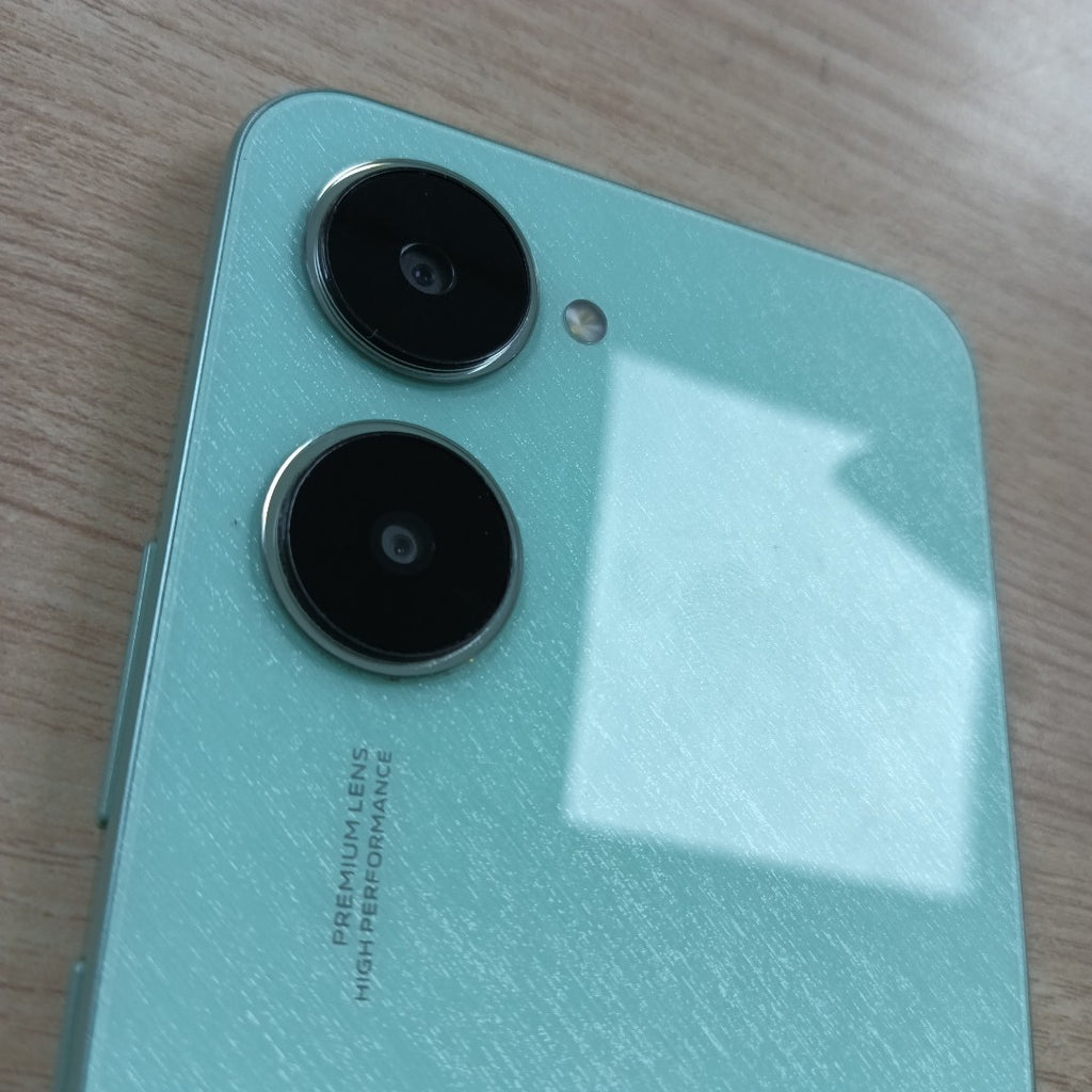 CELULAR VIVO Y03 V2332 (2024) 128 GB 4 GB RAM (SEMINUEVO)
