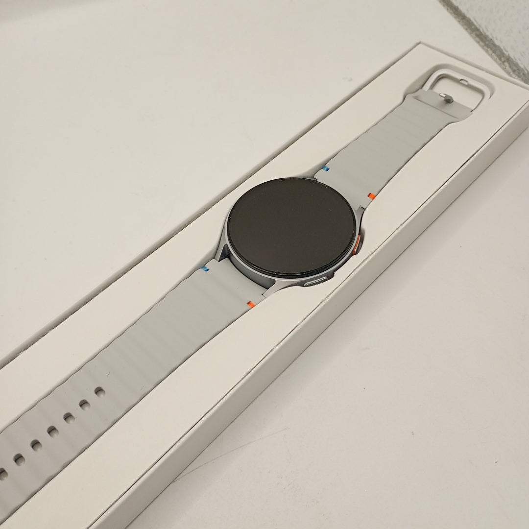 SMARTWATCH SAMSUNG GALAXY WATCH 7 SM-L310 44 MM GPS (SEMINUEVO)
