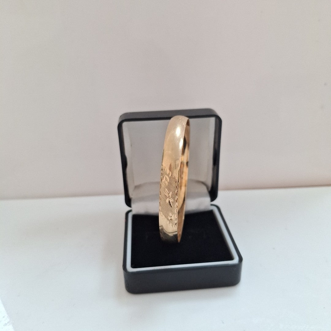 PULSERA RIGIDA ORO 10 K 6.2 GRMS (SEMINUEVO)