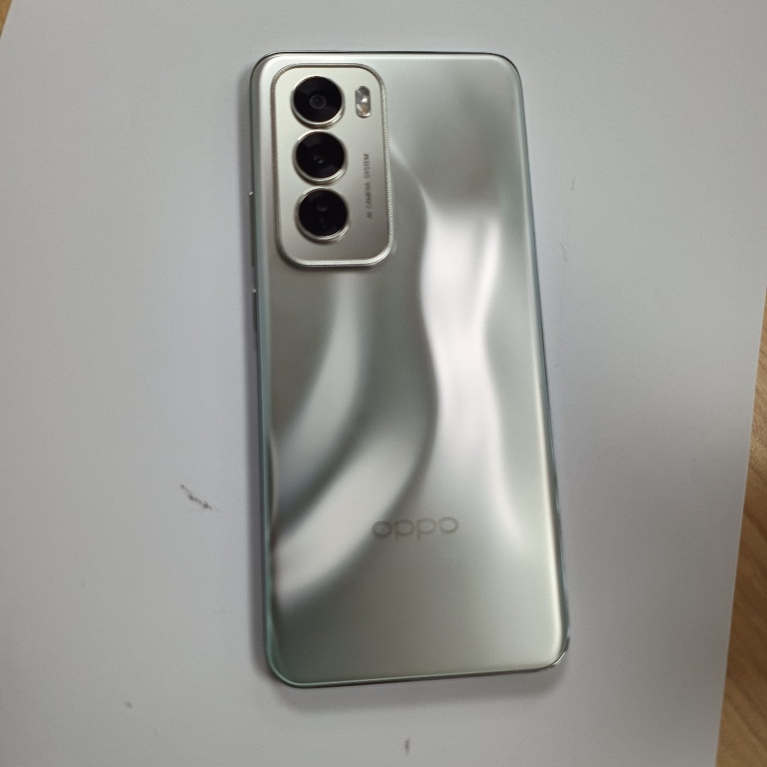 CELULAR OPPO RENO12 5G CPH2625 (2024) 512 GB 12 GB RAM (SEMINUEVO)