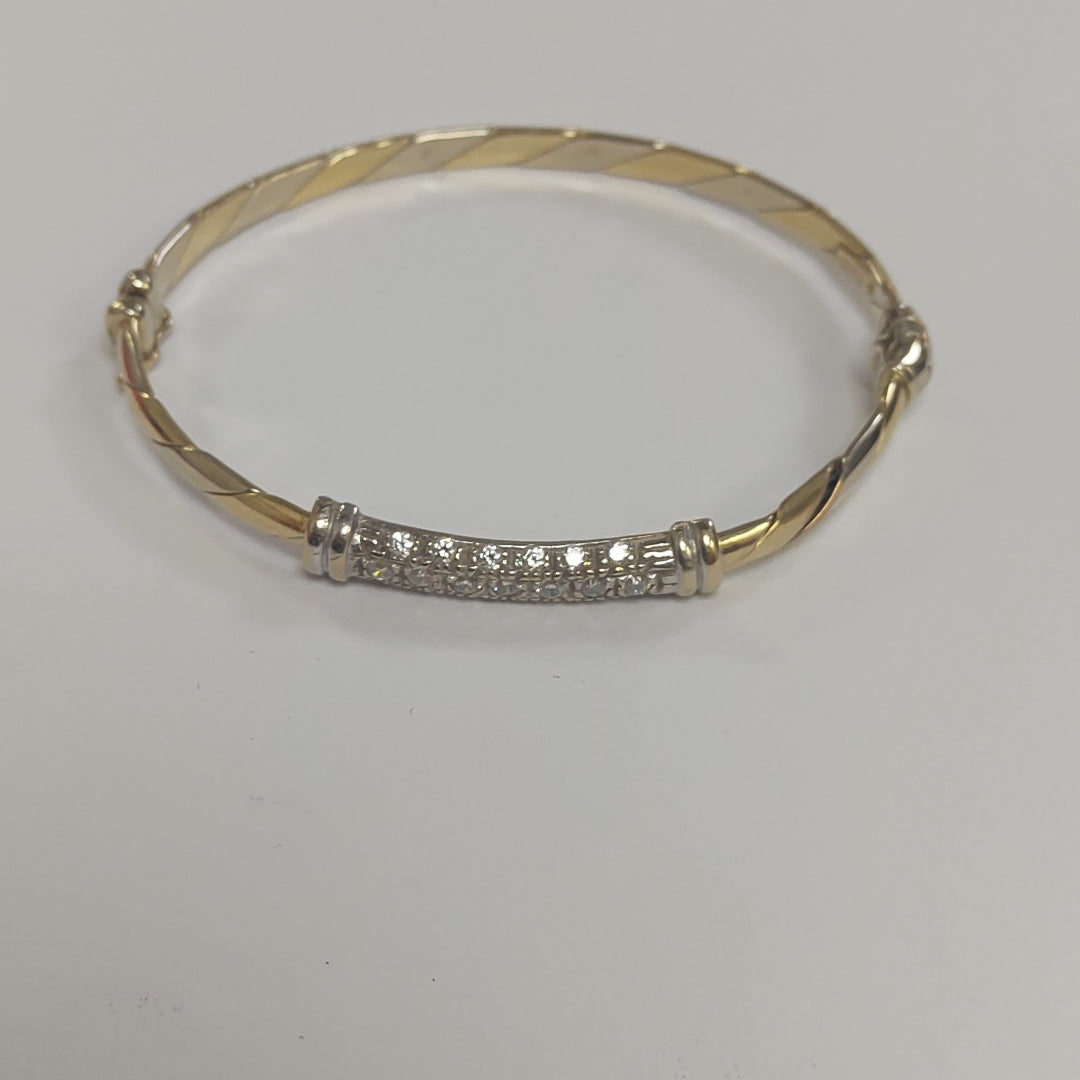 PULSERA RIGIDA ORO 14 K 9,20 GRMS (SEMINUEVO)
