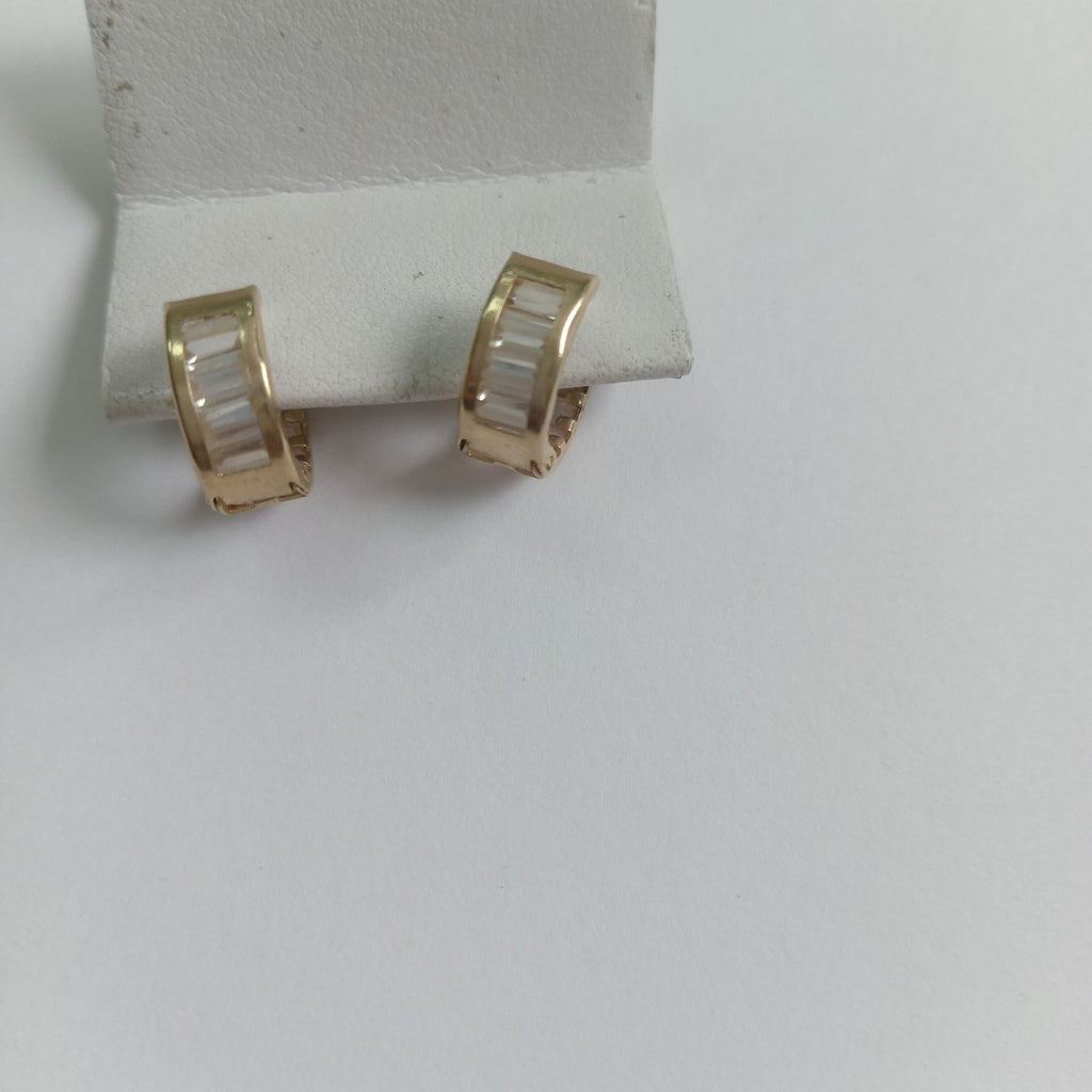 ARRACADAS PAR ORO 10 K 1.5 GRMS (SEMINUEVO)