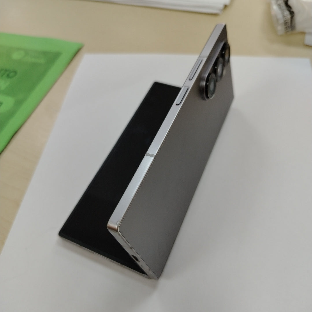 CELULAR SAMSUNG GALAXY Z FOLD6 SM-F956B 512 GB 12 GB RAM (SEMINUEVO)